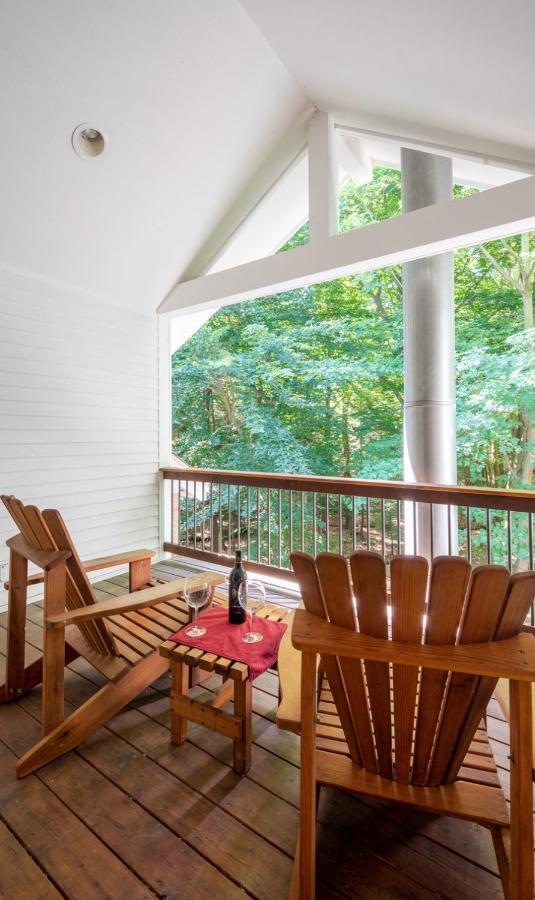 Pigeon Creek Inn - Adults Only Holland Exterior photo